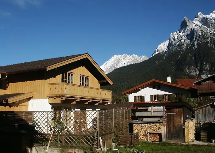 With 2 Bedrooms *